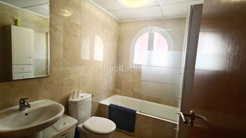 Foto cc849e27-24d7-45c2-9b87-b17d46155595. Apartament amb calefacció a Centro Alcázares (Los)