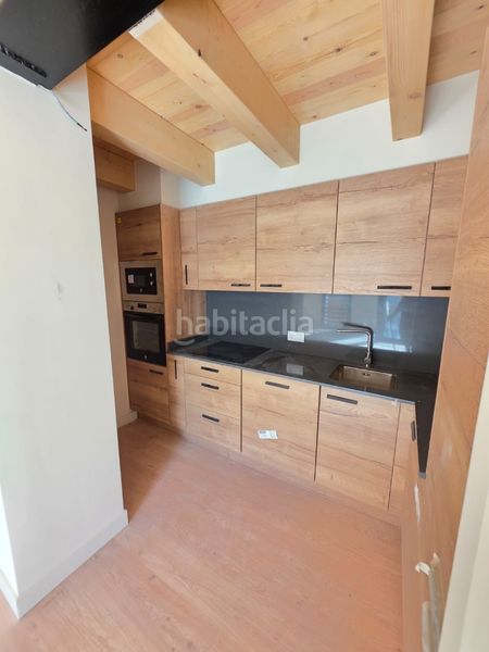 Foto 68cc97f2-6469-464d-bb35-4ebdc39de505. Apartment in carrer nord 16 in Alp