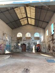 Nau industrial  Carrer cases d'en sanges