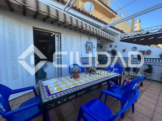 Casa en Ciudad Aljarafe. Casa adosada en mairena del aljarafe, zona ctra san juan palomar