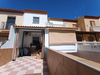Casa adossada a Casco Antiguo. Adosado en mairena del aljarafe