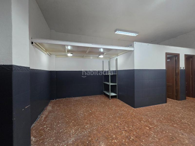 Foto 0742d765-fac5-482e-b2ba-22a5f1d25d63. Local comercial a Lepanto Mairena del Aljarafe