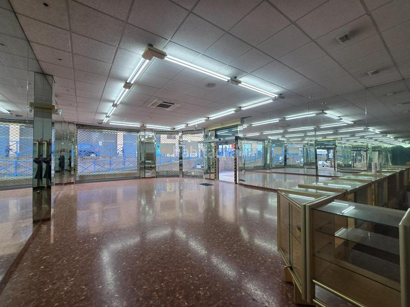 Foto 23ac70e8-7498-4f5e-b348-192d69f996a2. Local comercial a Lepanto Mairena del Aljarafe