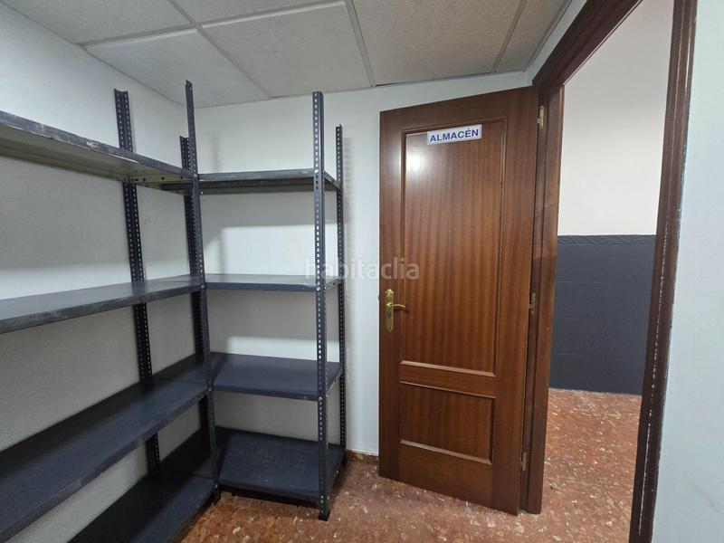 Foto e551f886-b194-425a-a9a9-bfc963b0be43. Local comercial a Lepanto Mairena del Aljarafe