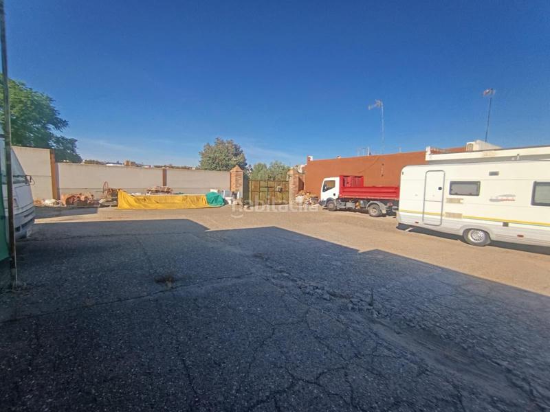 Foto a605756d-0b03-4edb-93f5-eefc2a363e8c. Terrain résidentiel dans Casco Antiguo Mairena del Aljarafe