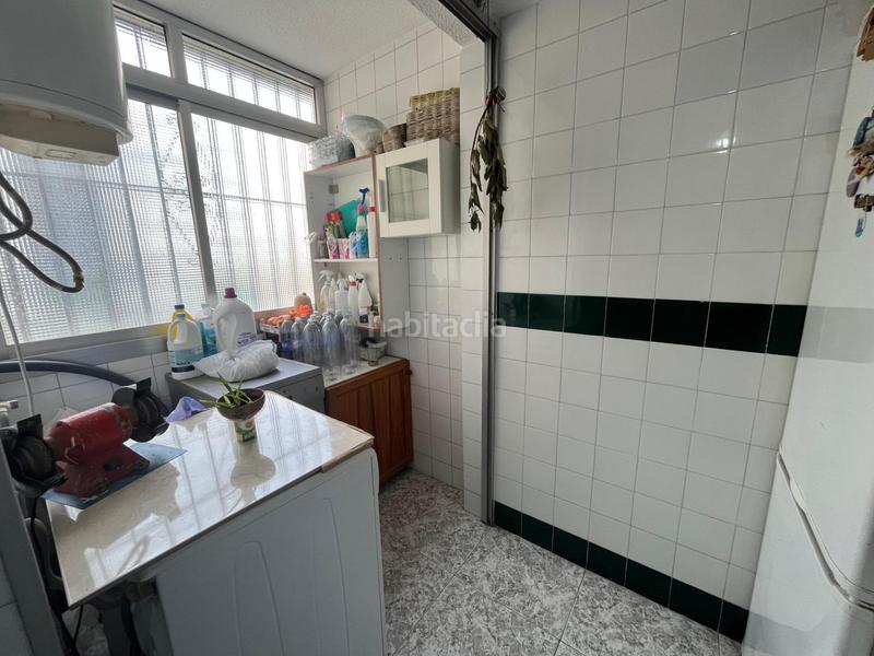 Foto 3e0e2571-a9b7-4865-8684-3ac41895dc76. Flat in colores - entreparques Sevilla