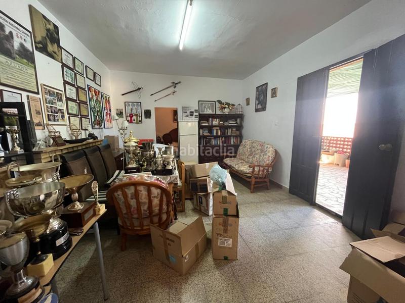 Foto 04ac69e1-48b0-415f-8bdf-5180e1a6de92. Chalet con piscina in Sanlúcar la Mayor