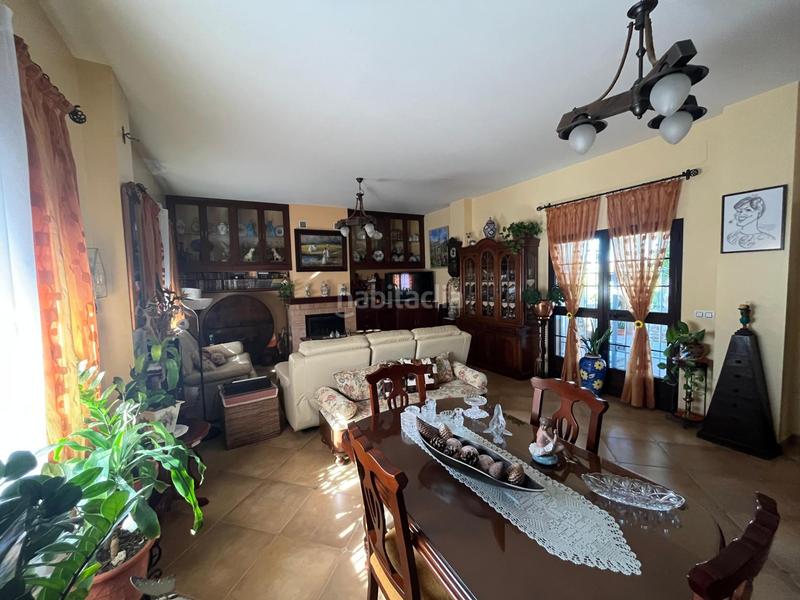 Foto 64288382-2400-4245-af65-a93de4b008b7. Chalet con piscina in Sanlúcar la Mayor