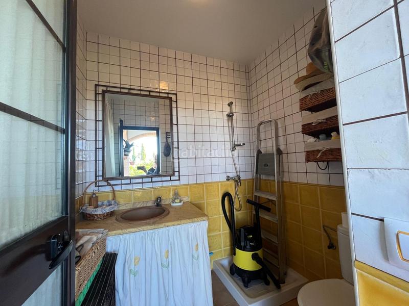 Foto ba1e5ba3-c055-4b15-a1ee-f6de9a904834. Chalet con piscina in Sanlúcar la Mayor