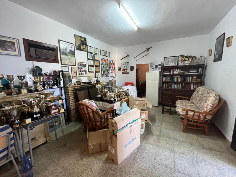 Foto bd5b6ccf-6e76-46f3-9a79-81dc70794266. Chalet con piscina in Sanlúcar la Mayor