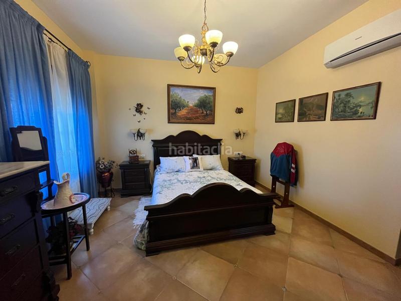 Foto cd6cccc1-466f-4b0b-a3e2-70b5d860eb98. Chalet con piscina in Sanlúcar la Mayor