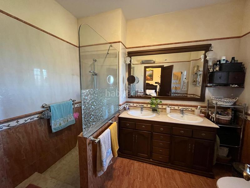 Foto e1bc60fc-00b8-45af-a5ba-247fc049b60a. Chalet con piscina in Sanlúcar la Mayor