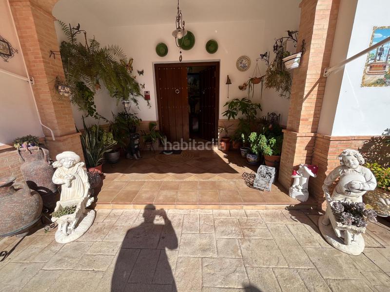 Foto e2c12ba5-382e-4ec4-8289-7eff1340dff3. Chalet con piscina in Sanlúcar la Mayor