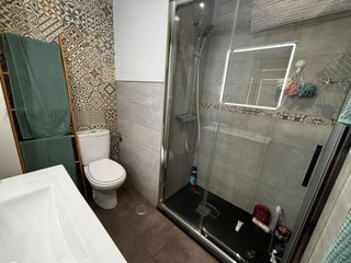 Etagenwohnung in Casco Antiguo. Magnífico piso en venta en bda. la prusiana mairena
