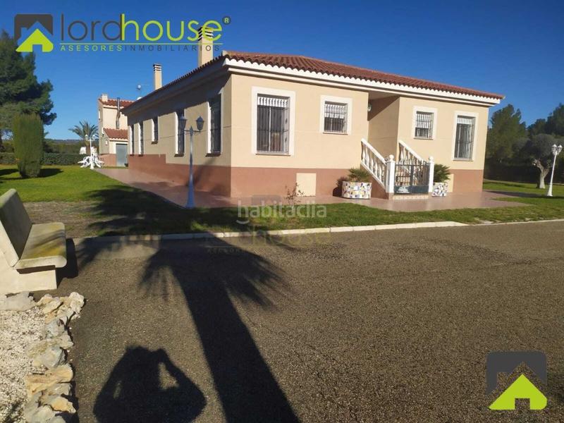 Foto dc67dcac-659f-43c5-b8cf-99237add5f6e. Xalet amb aparcament a Torrealvilla Lorca