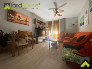 Apartament a Avenida europa 29. Ap950. apartamento 2 dorm. en avd. europa.