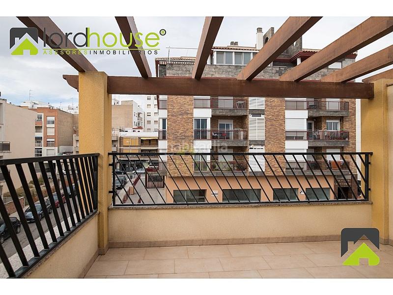 Foto 2152e7a7-2b4d-4ed7-a4bb-ae38296a8dfe. Duplex avec parking dans San José Lorca