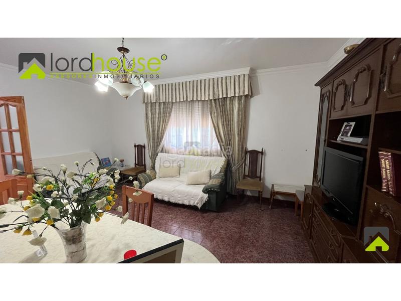 Foto 4a6bff96-dcf8-4bd4-9a0c-a2eeaaee3f75. Xalet a Cazalla Lorca