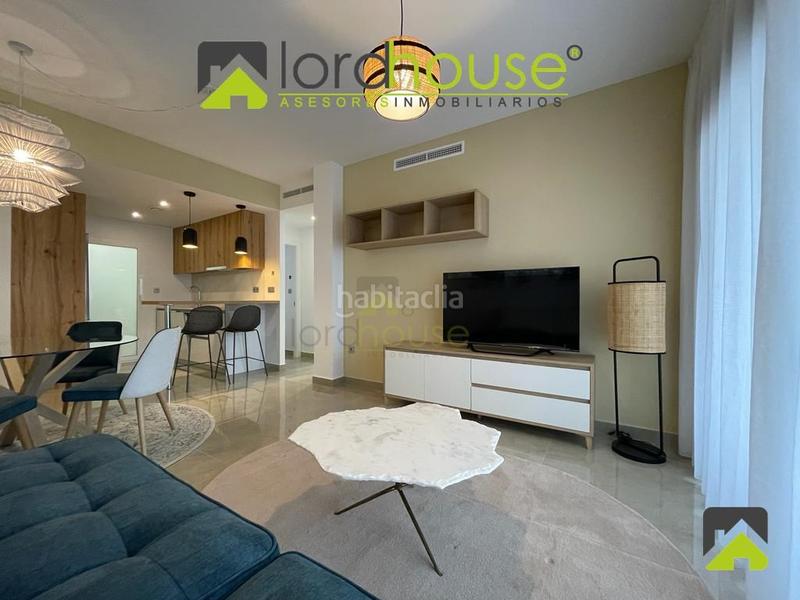 Foto bdb99e52-a921-467f-b2e5-bb687d144800. Haus mit parking in Pilar de la Horadada ciudad Pilar de la Horadada