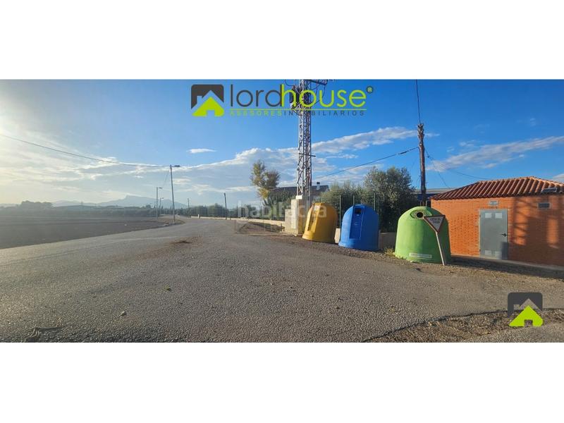 Foto 42628d81-723a-4c28-a5b8-175b10af3c35. Terreno residencial 1222. varias parcelas segregadas en Marchena. en Lorca