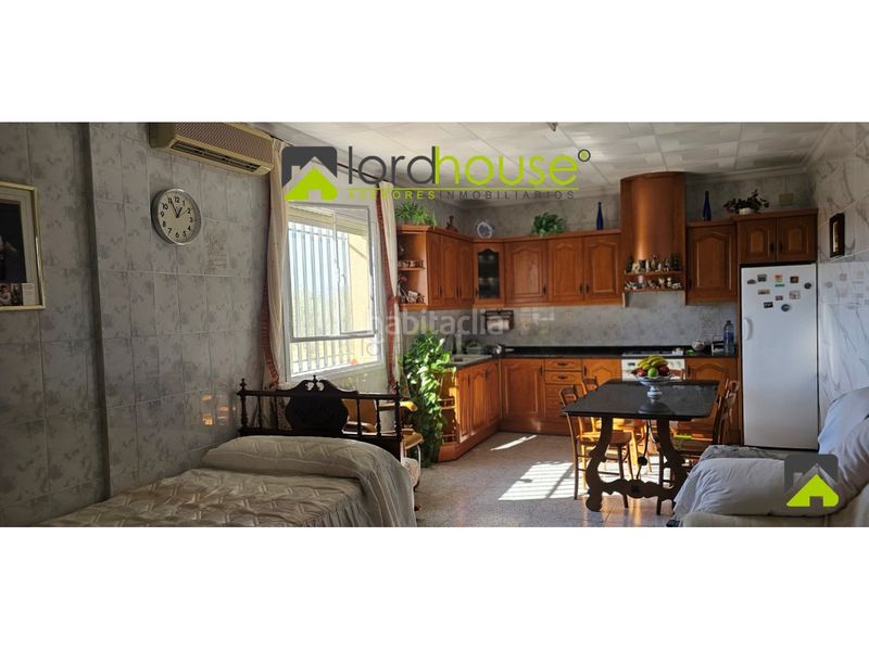 Foto 97ac483a-5bbb-469f-96e9-d07c27e41dce. Casa amb aparcament a Puerto Lumbreras