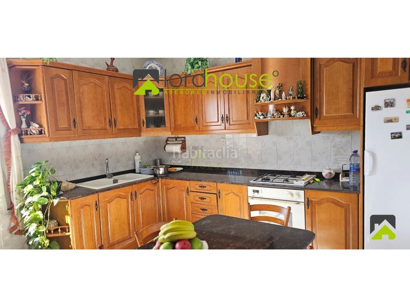 Foto a5bcc6a8-96dc-455a-8ff7-b8a27555671a. Casa amb aparcament a Puerto Lumbreras