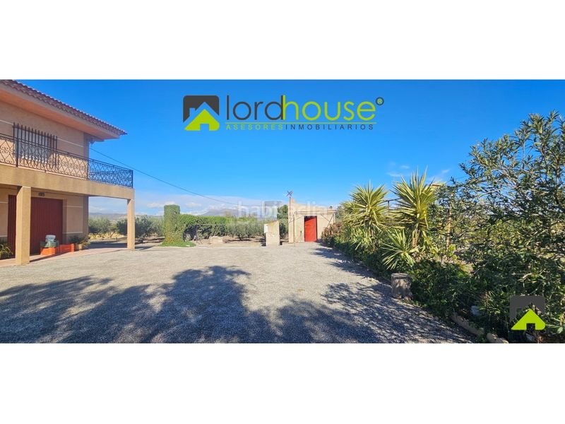 Foto c10a8f5e-90f9-4230-8739-d5950b7e38f5. Casa amb aparcament a Puerto Lumbreras