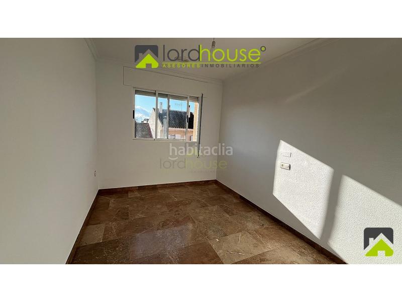 Foto f886887b-61dd-4e10-a19a-c95bd66b8009. Pis a La Hoya Lorca