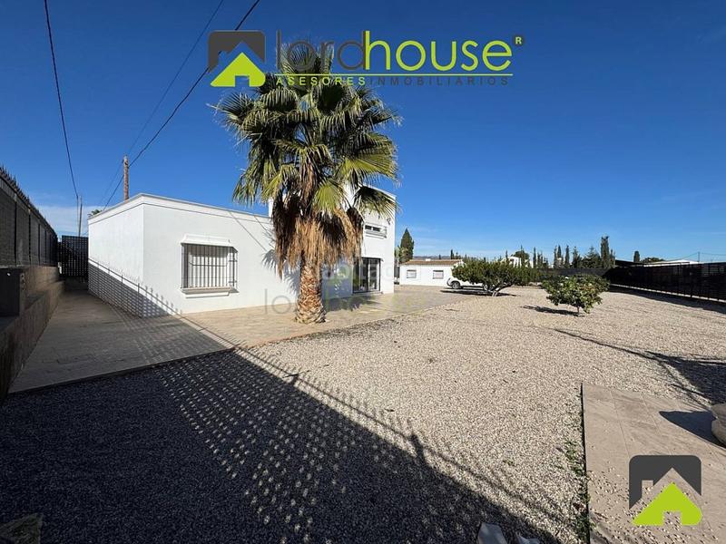 Foto 13ea9373-e7ab-4f75-9ee9-a37566a87688. Chalet avec parking dans Campillo Lorca