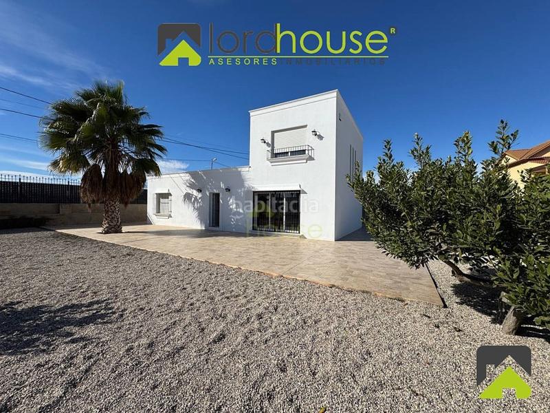 Foto 8635b99a-5134-467f-b1a8-9d7b25f4601f. Chalet avec parking dans Campillo Lorca