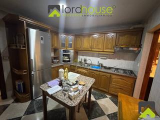 Casa  N/a. 1287. lordhouse. casa con 6 dorm. zona san cristóbal.