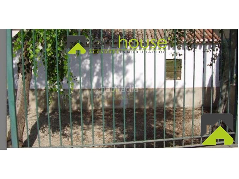 Foto 33f90f39-a80b-4208-a017-541e0fc69353. Casa amb aparcament a Sutullena Lorca