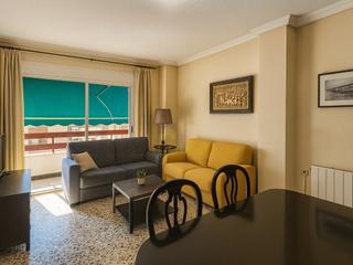 Pis a Calle jeronimo santa fe 98. 1335. piso de 120 m con terraza y ascensor en lorca  4 dormitori