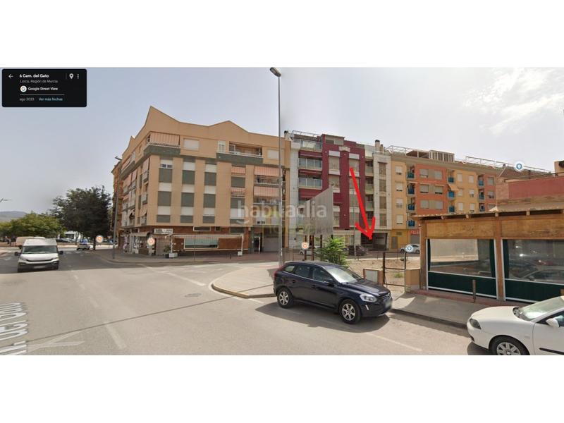 Foto d31f6bbf-867a-45d9-9f0d-83a1493f13b5. Aparcament cotxe a Sutullena Lorca