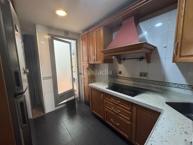 Foto e664cff0-7de2-44e5-b37d-454a505c8f8a. Appartement dans calle juan jose mtnez ferra 4 dans Lorca