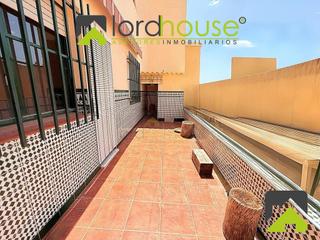Piso  N/a. 1360. amplio piso de 4 dormitorios con terraza y excelentes vist