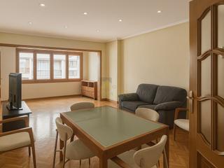 Appartement  N/a. 1361. piso de 150 m con 3 dormitorios, 3 baños y vistas al casti