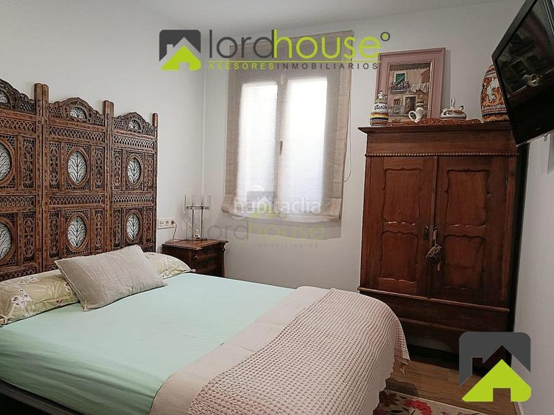 Foto 7c03542f-244e-432c-8e61-06d14abe3bd2. Casa 1369. casa moderna con jardín en alameda de cervantes en Lorca