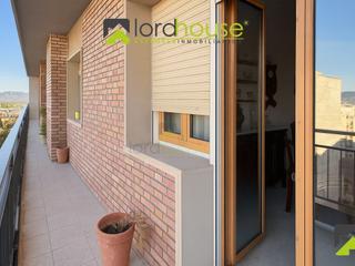 Pis  N/a. 1379. piso amplio 4 dorm centro lorca  145 m  ascensor y traster