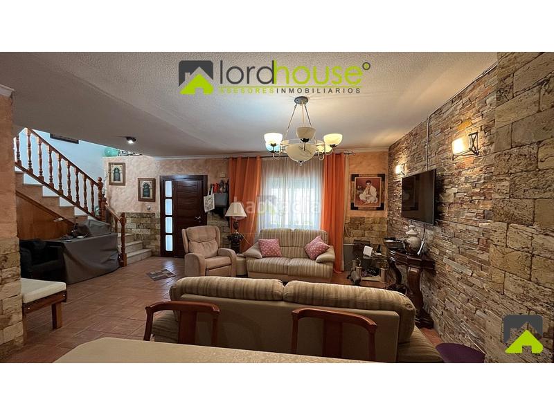 Foto bf70bc27-a761-42b5-aa11-5bb4cd96be6c. House in calle gabriel gonzalez 5 in San Cristóbal - San Diego Lorca