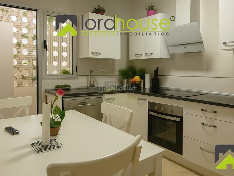 Foto 9aa83445-47b3-4e04-9cf1-f7e8fcc38e3f. Pis amb aparcament a San José Lorca