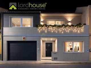 Maison  Calle general moscardó. 1394. casa adosada de nueva construcción totalmente equipada alg