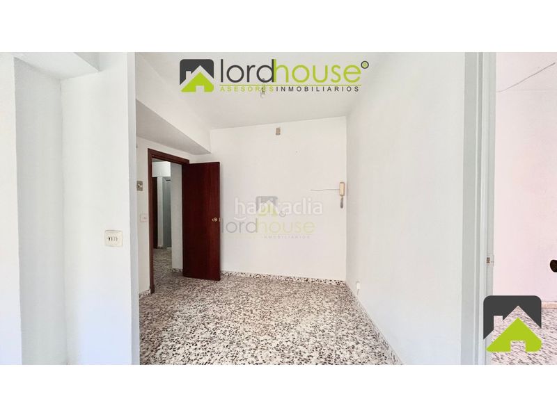 Foto 1d486f8c-ea9a-4a8d-8d75-417125284c85. Oficina a Alcantarilla