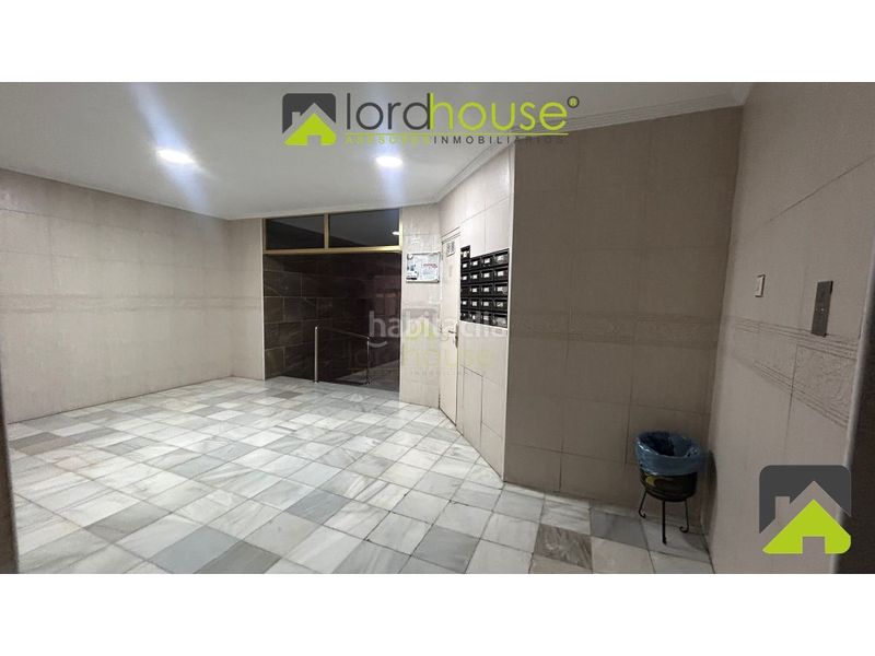 Foto ba3e4a11-4620-40a4-8cce-057c33a68845. Oficina a Alcantarilla