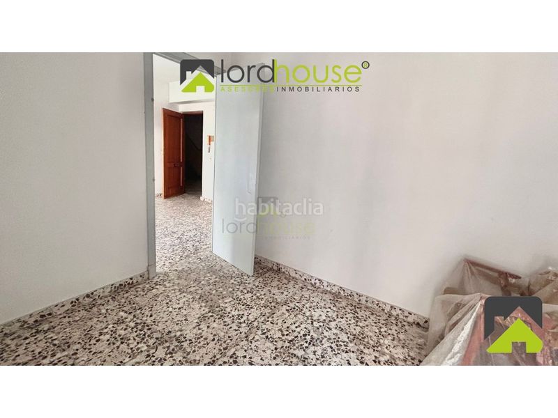 Foto cd20c28f-a535-429f-adee-f13f807cff05. Oficina a Alcantarilla