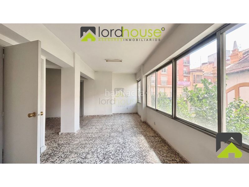 Foto f97e27f6-b47f-4689-8fc4-70578ee1cce0. Oficina a Alcantarilla