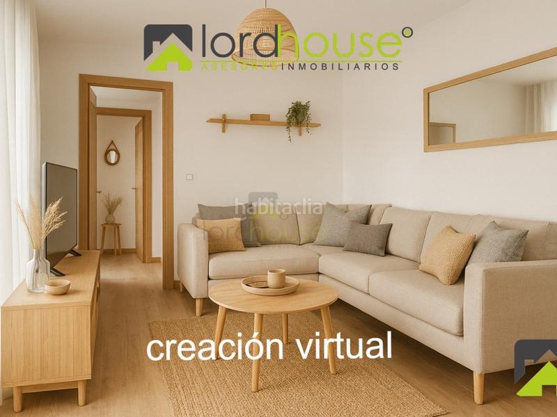 Foto a8490967-83d2-4f9d-9c0d-50ffe8306812. Pis a Casco Antiguo Águilas