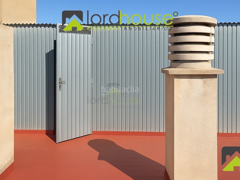 Foto 3b87d929-3631-4b9e-aaa7-4a0d7dbf48ec. Pis a Casco Antiguo Águilas