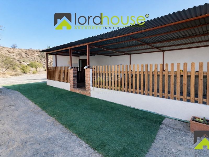 Foto 642cfeed-9a01-4e6a-9a05-689d4a1ee78d. Casa amb aparcament a Aguaderas Lorca