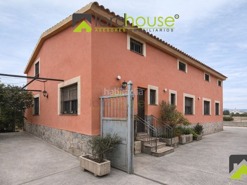 Foto fbde7440-0237-4dc6-ac11-afb14027ca2e. Casa amb aparcament a Tercia Lorca